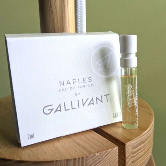 Gallivant eau de parfum sample kit - Picture 4 of 4